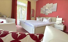 HOTEL YOGA JASMIN ehemals Hotel Eberhardt-Burghardt